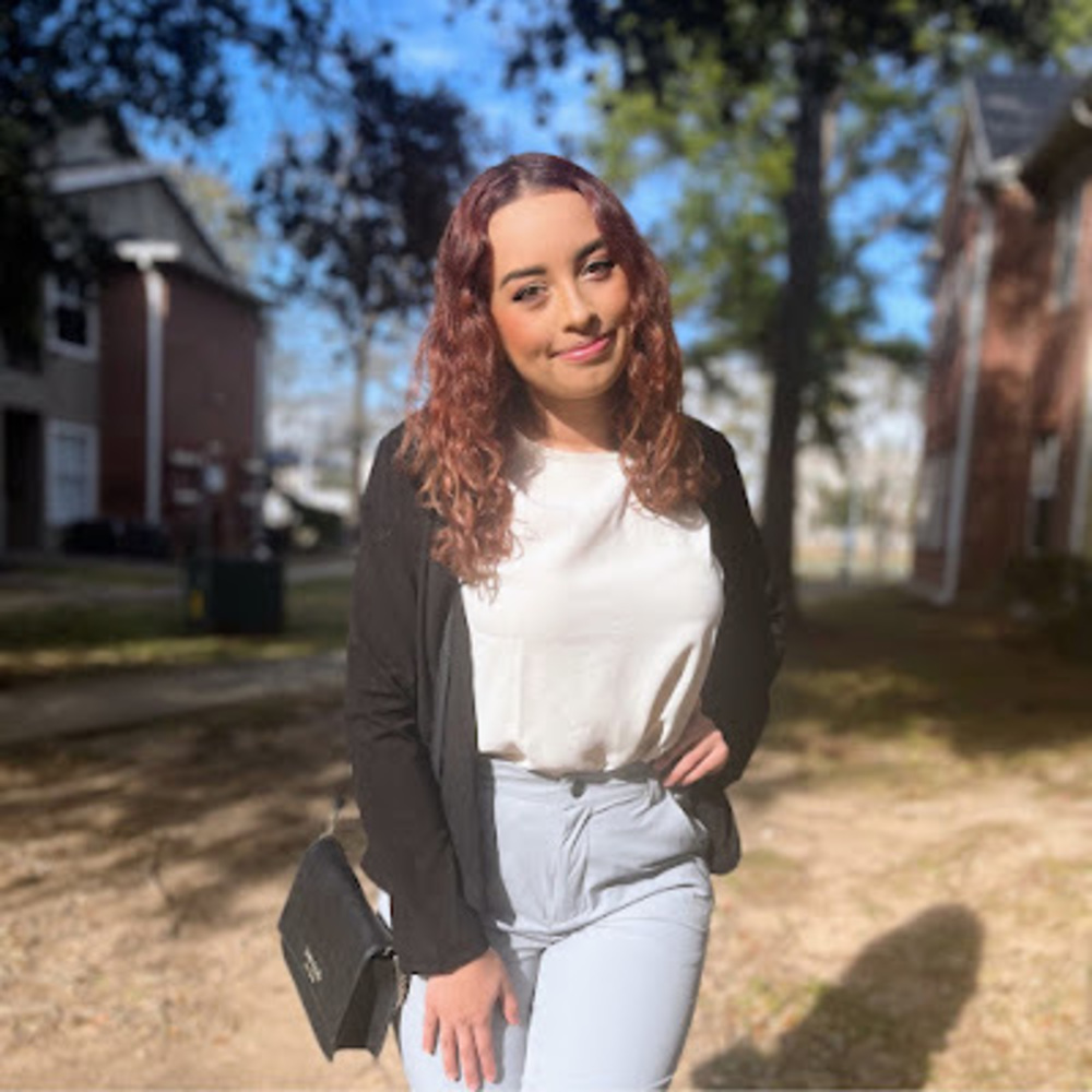 Meet your Posher, Paulina
